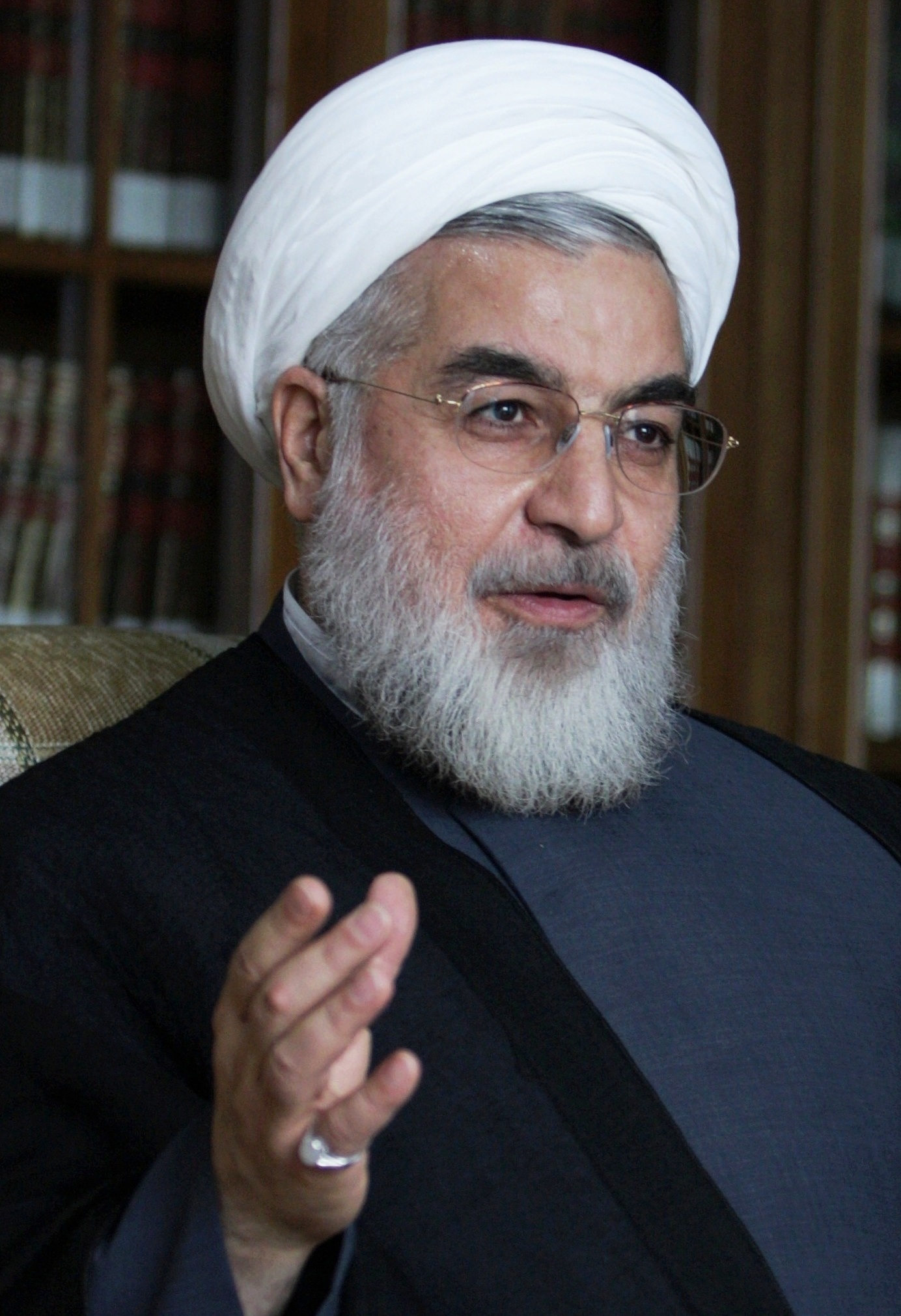 Rohani asks Pasdaran to do more in economy