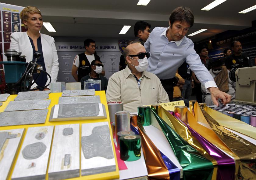 Thais nab Irani master forger