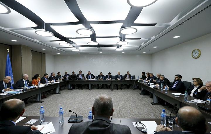 The latest round of Syria peace talks has gotten underway in Geneva  with U.N. special envoy Staffan de Mistura hosting a delegation from  the main opposition group. 