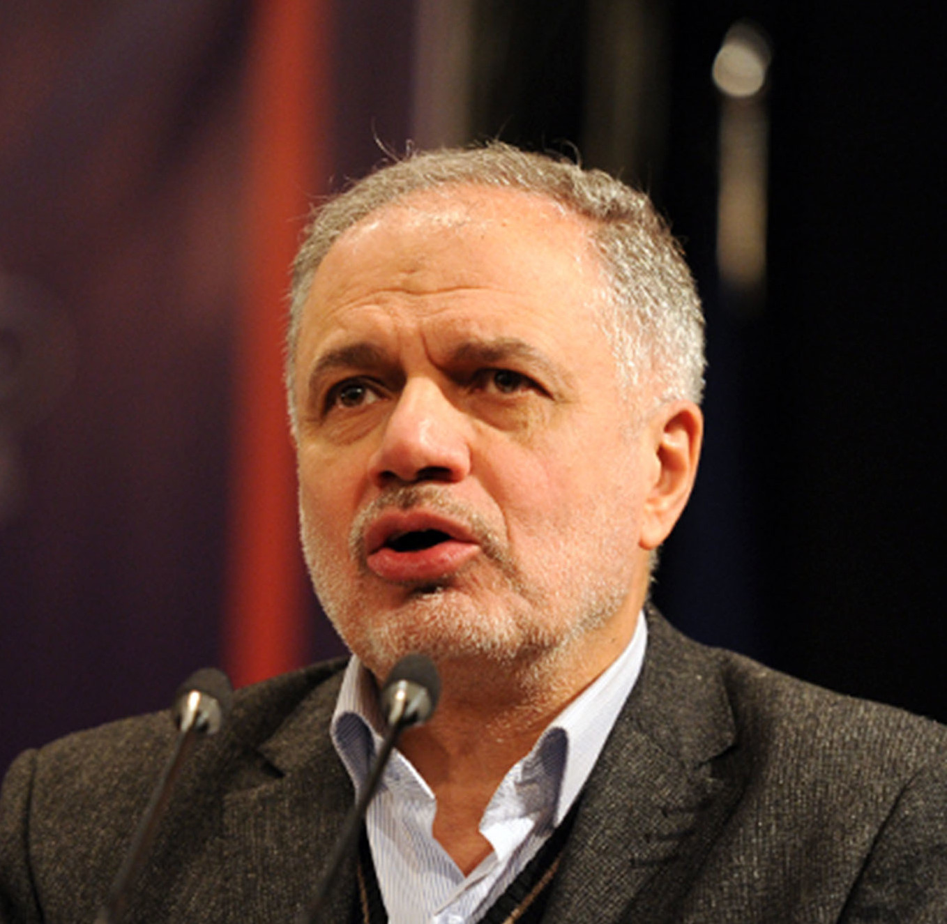 NIOC gets new boss amid contract hassle