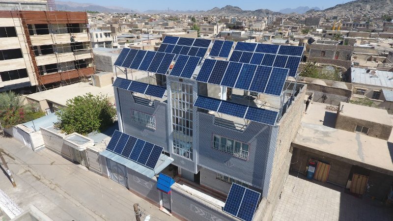 THE NEW LOOK — This is what buildings could look like if the government’s plan for solar power takes hold.