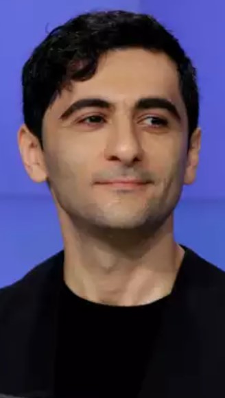 Co-founder of Dropbox quits to do (something)