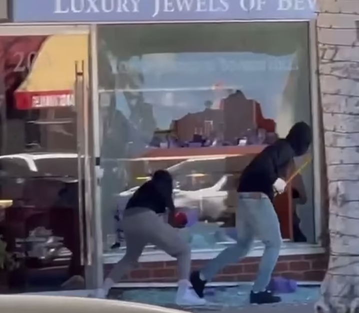 Jeweler in Beverly Hills victim of 30 second smash-and-grab robbery
