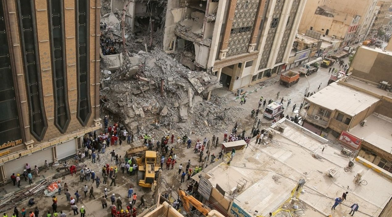 Abadan building collapse kills 41 and prompts yet more anti-regime protests