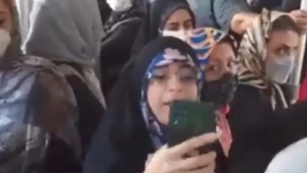 GOTCHA — Sepideh Rashno videoed this woman on a bus videoing Rashno without hejab. This woman sent her video to the Pasdaran.