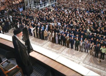 Khamenehi Doesn’t Stop Talks With US