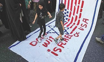 The Right Path to Regime Change In Iran